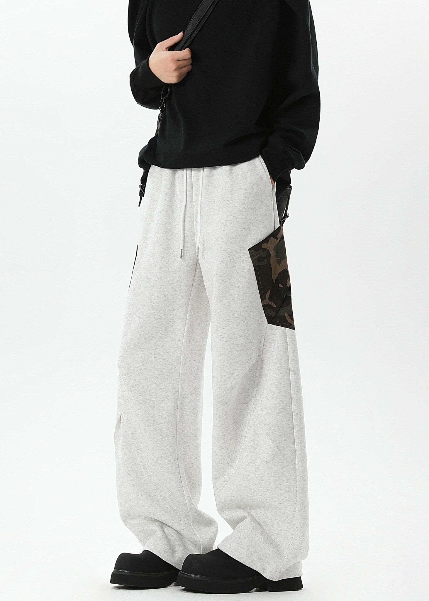 Baggy Streetwear Sweatpants with Graphic Print - Rick Circus