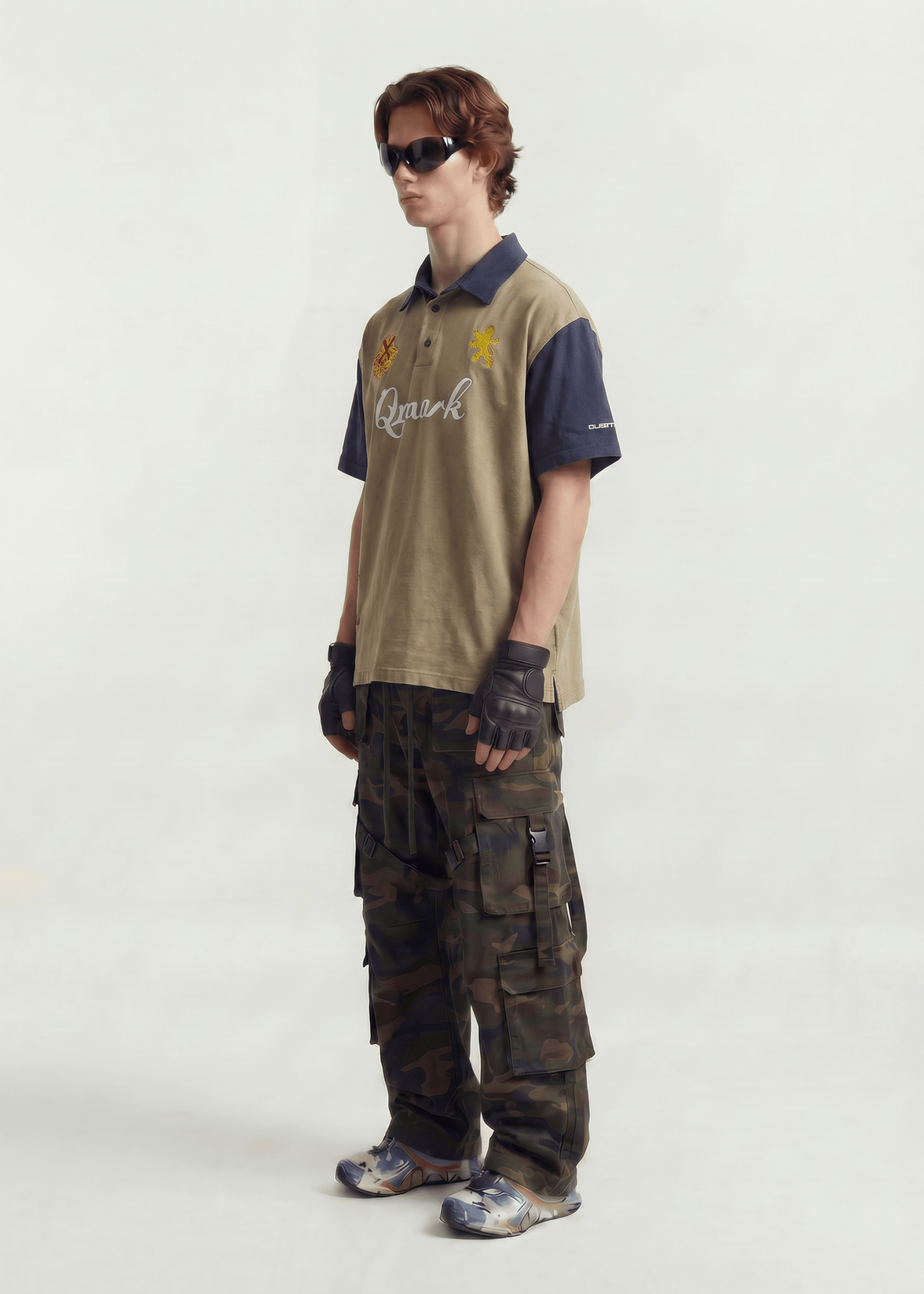Contrast Panel Embroidery T-shirt - Rick Circus