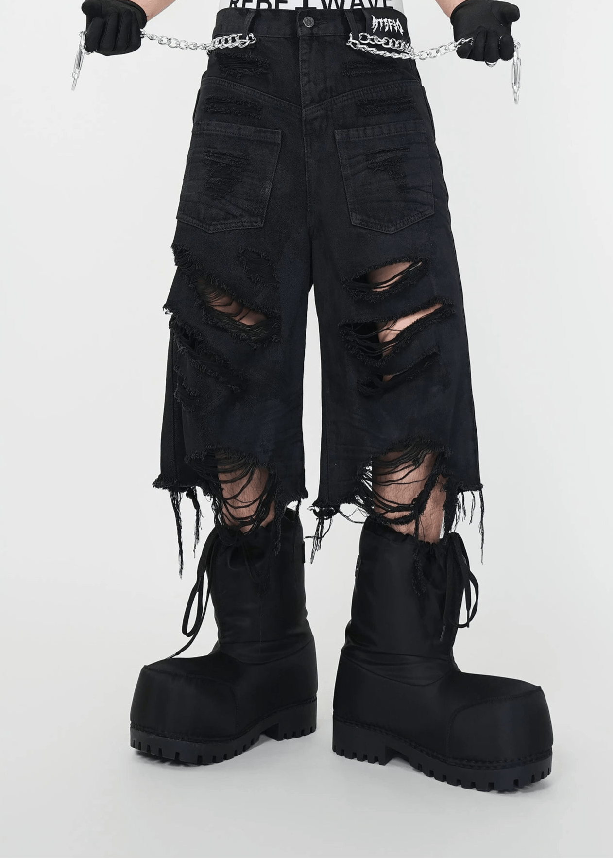 Distressed Fringed Chain Denim Shorts - Rick Circus