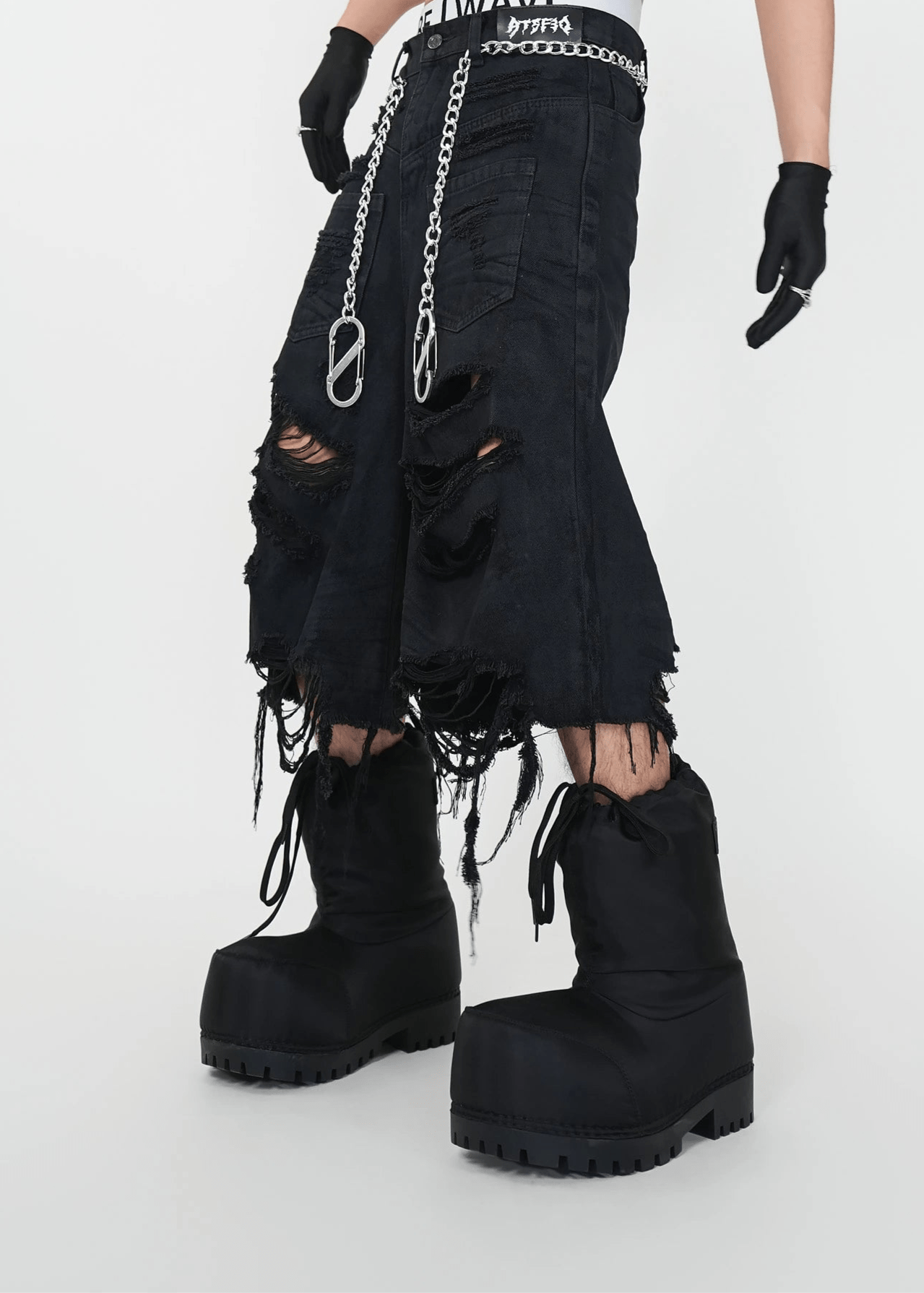 Distressed Fringed Chain Denim Shorts - Rick Circus