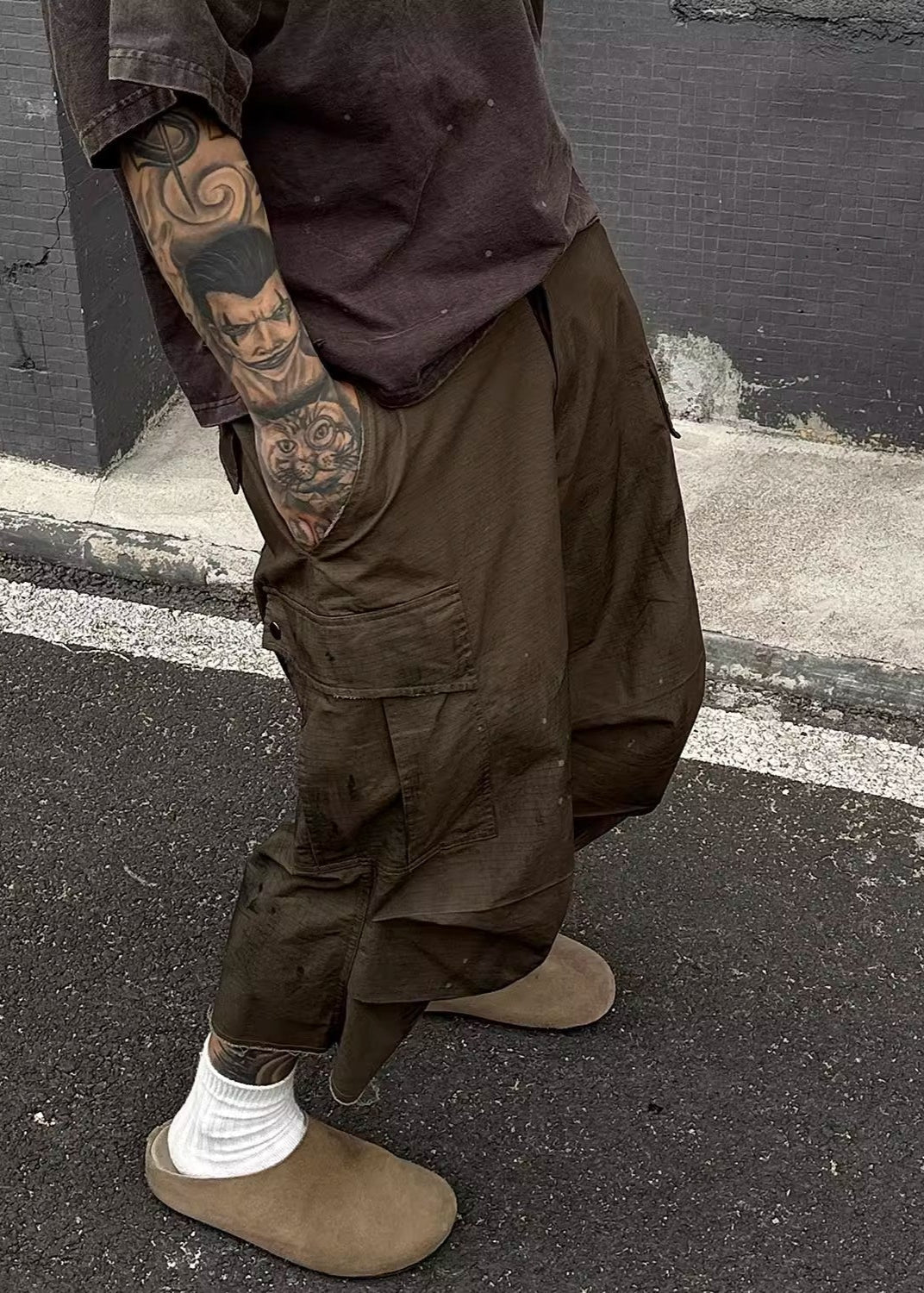 Distressed Multi - Pocket Wide - Leg Cargo Shorts - Rick Circus