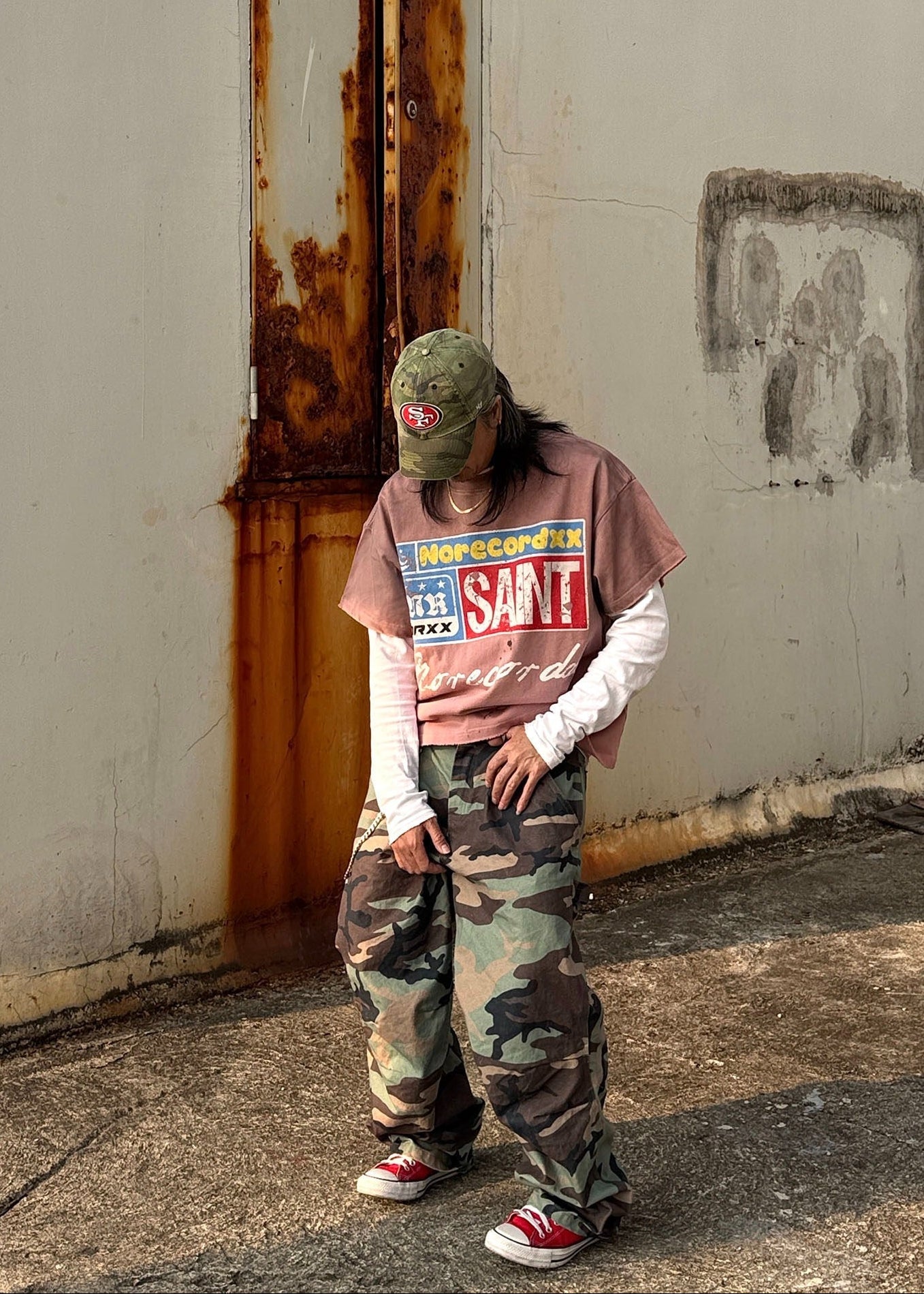 Graphic Washed Paint - Splatter Letter Print T-Shirt - Rick Circus