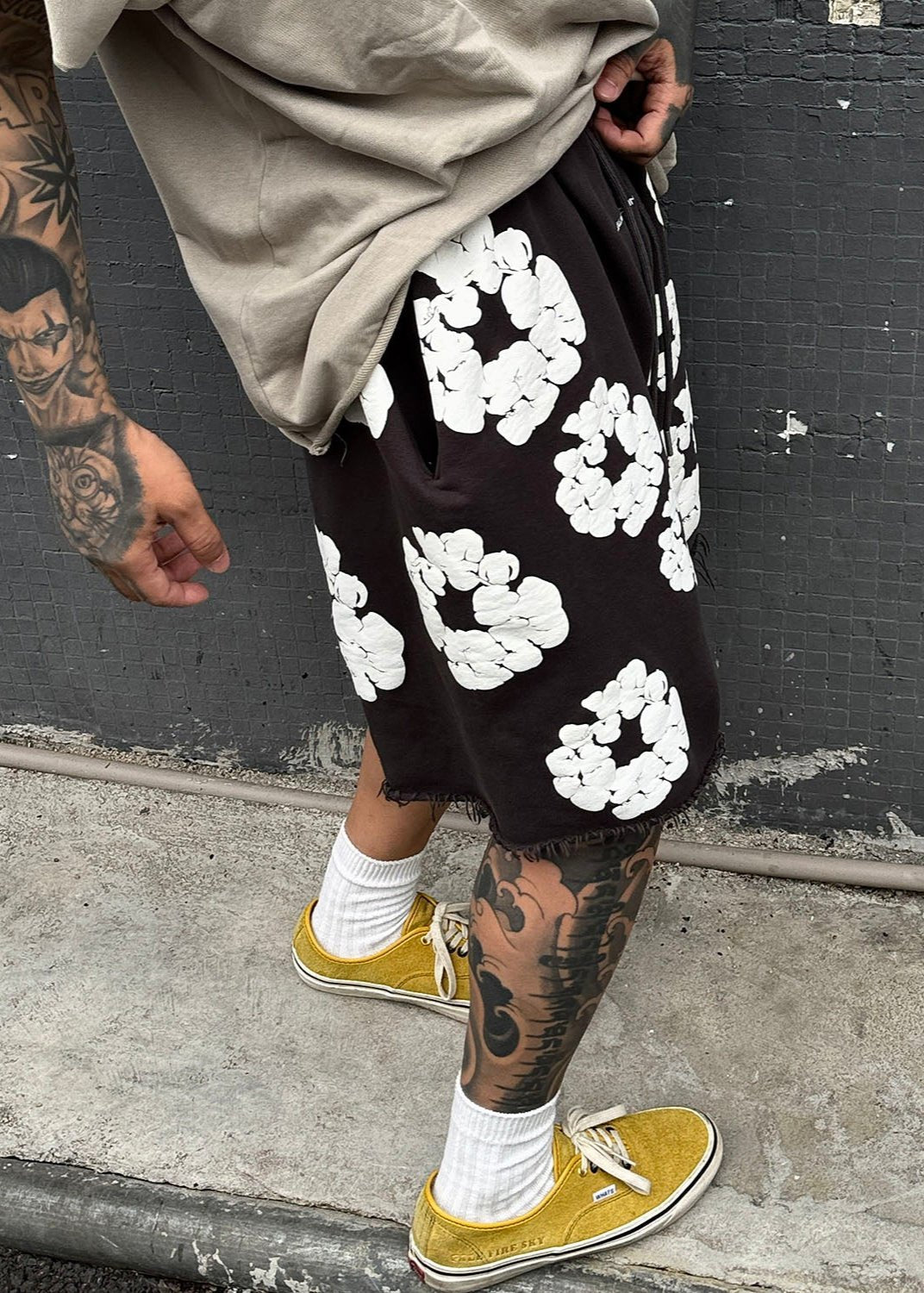 Loose - Fit Floral Printed Shorts - Rick Circus