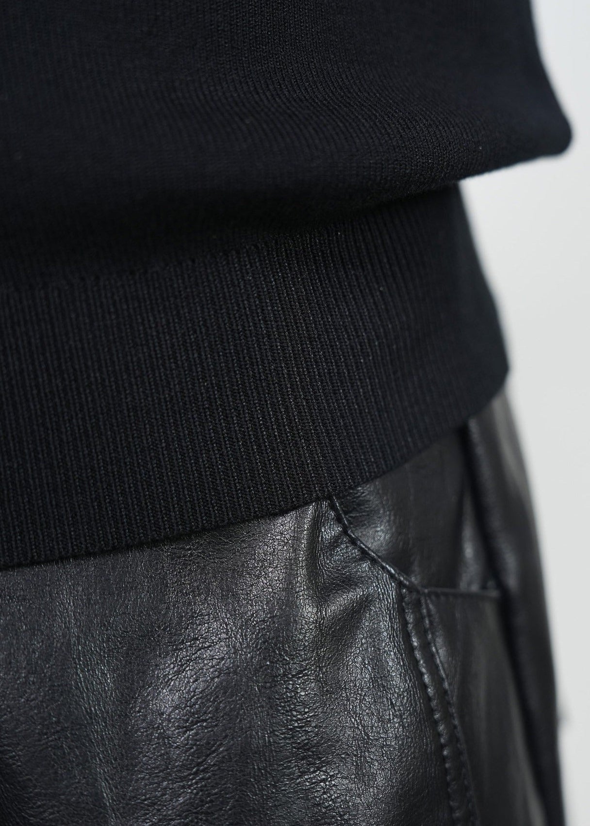 Core - Spun Knit Anti - Pilling Slim Fit Tee - Rick Circus