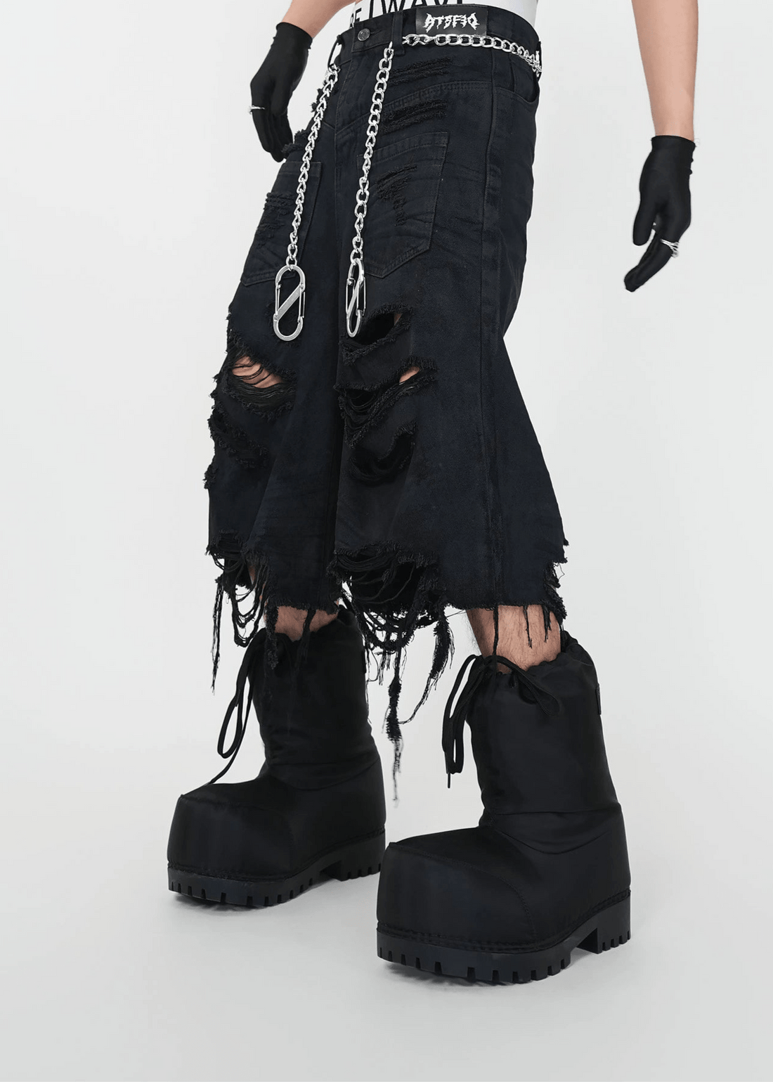 Distressed Fringed Chain Denim Shorts - Rick Circus
