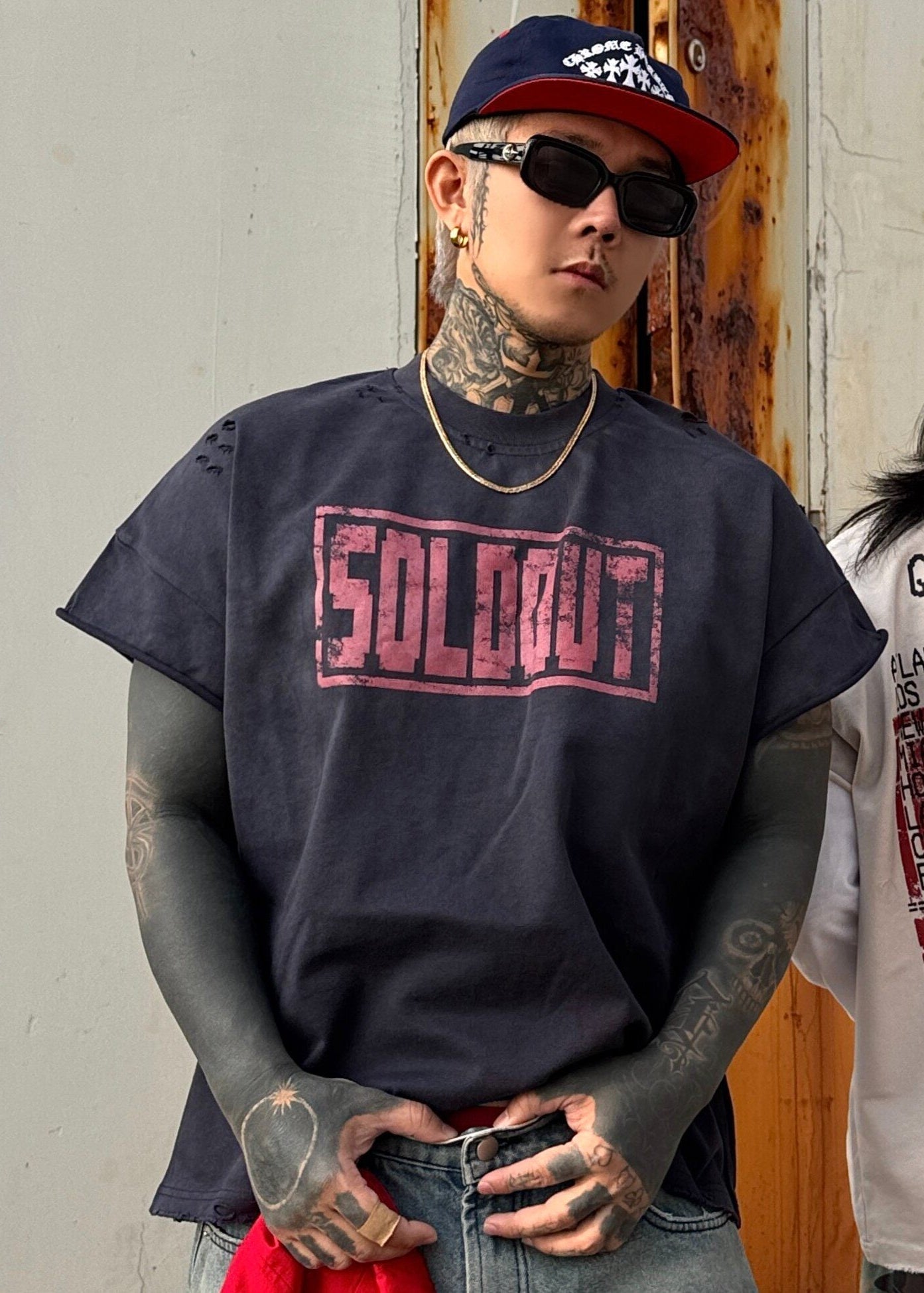 Distressed Letter Print Sleeveless T-Shirt - Rick Circus