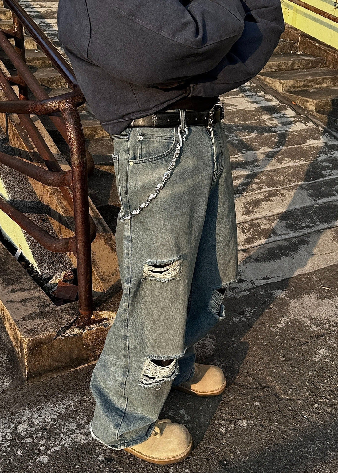 Distressed Vintage Washed Jeans - Rick Circus