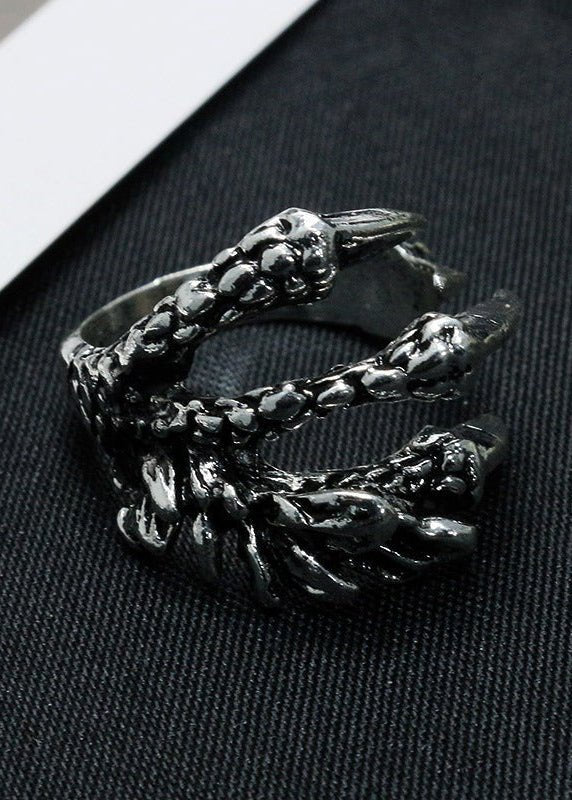 Dragon Claw Skull Ring - Rick Circus
