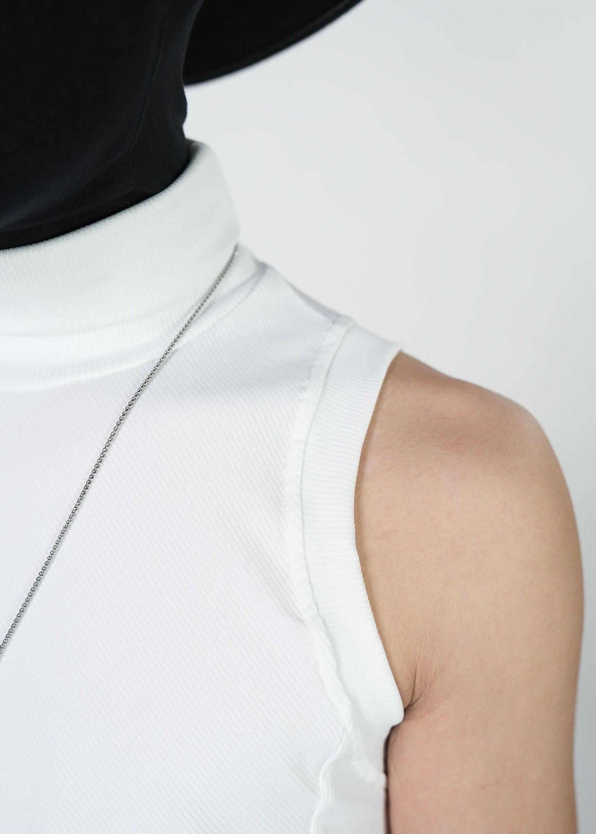 High - Neck Sleeveless Sculpting Turtleneck Top - Rick Circus