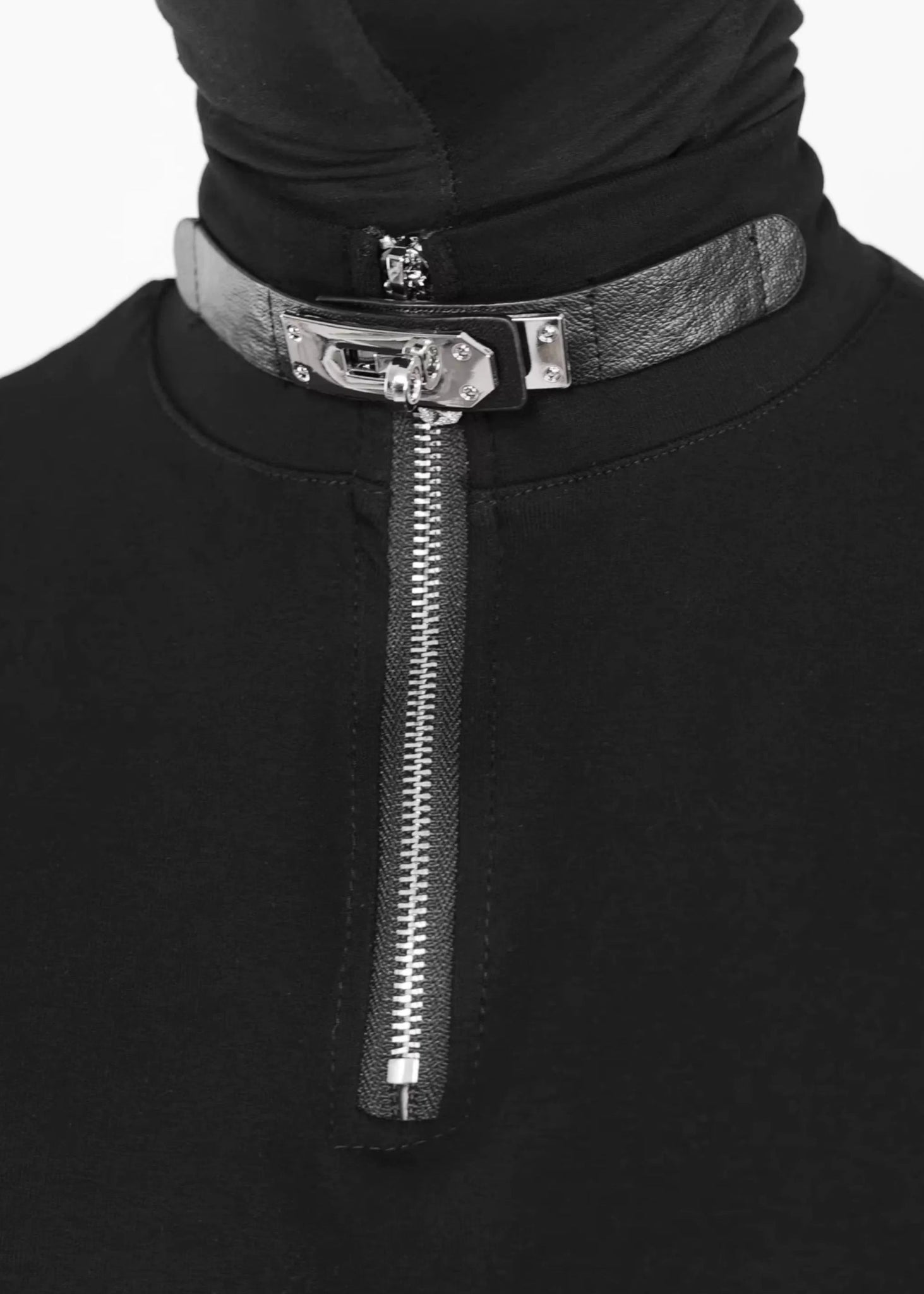 Long Sleeve T-Shirt with Neck Buckle - Rick Circus