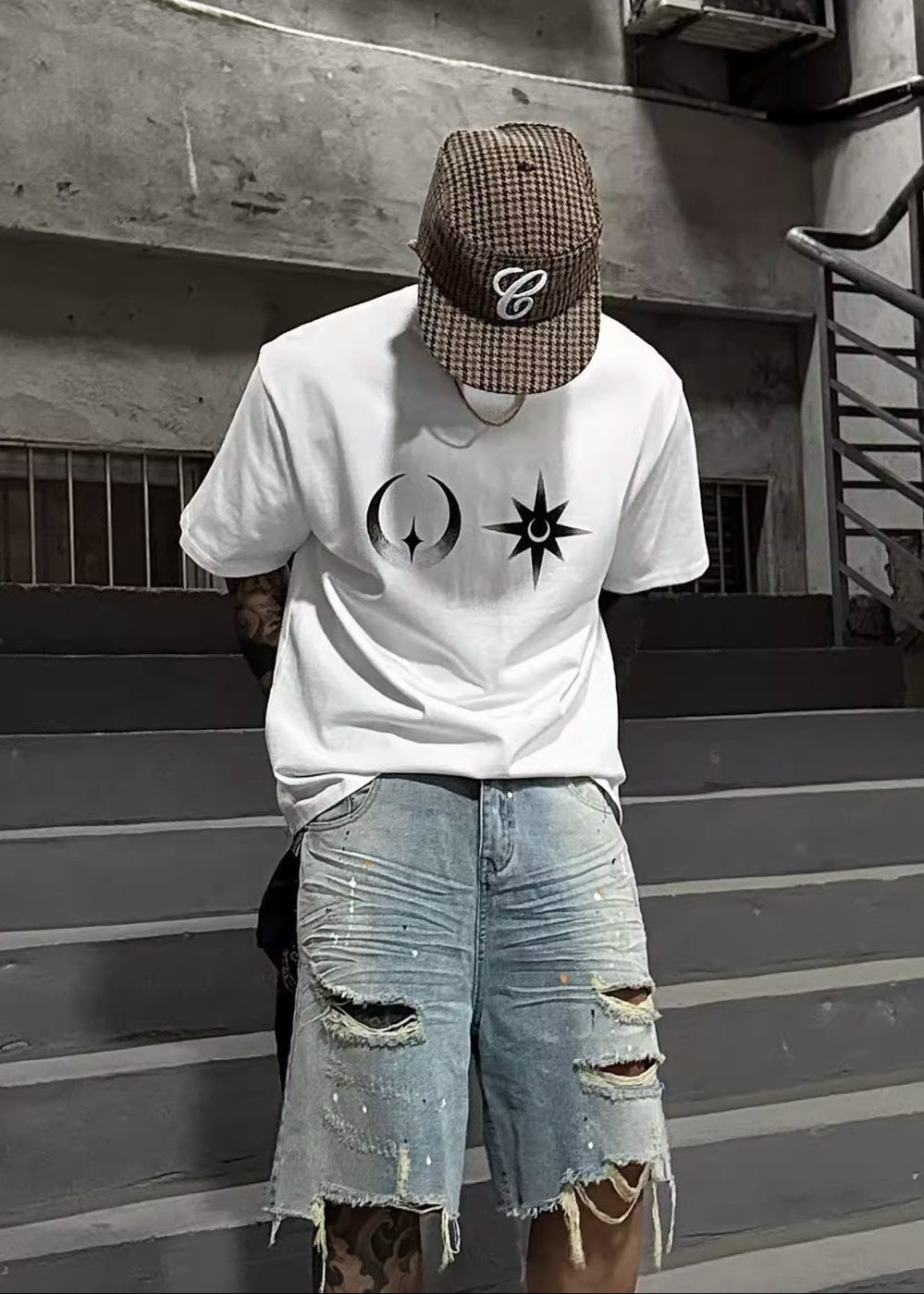 Minimalist Lunar Star Graphic T-Shirt - Rick Circus