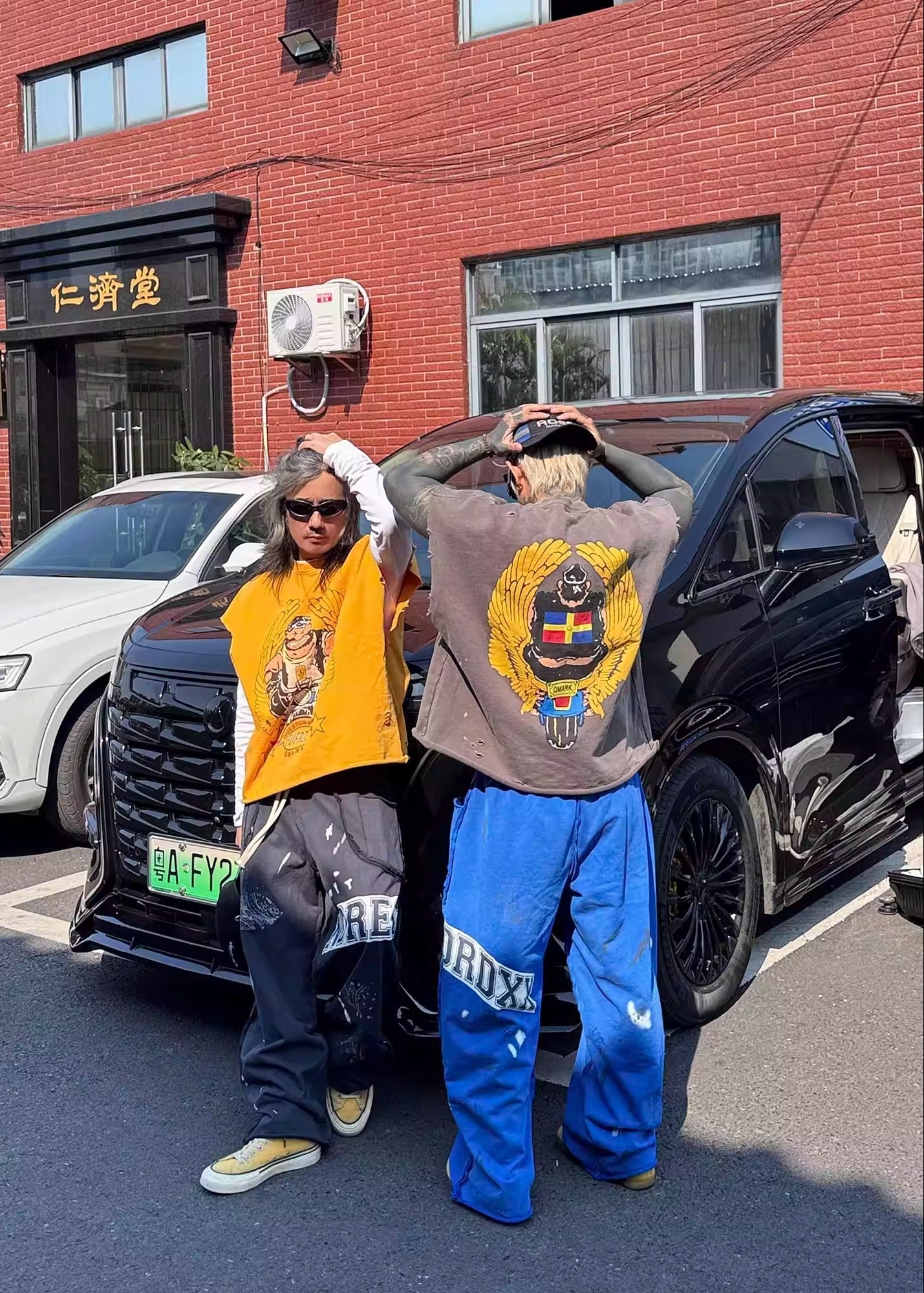 Sleeveless Graphic T-Shirt - Rick Circus