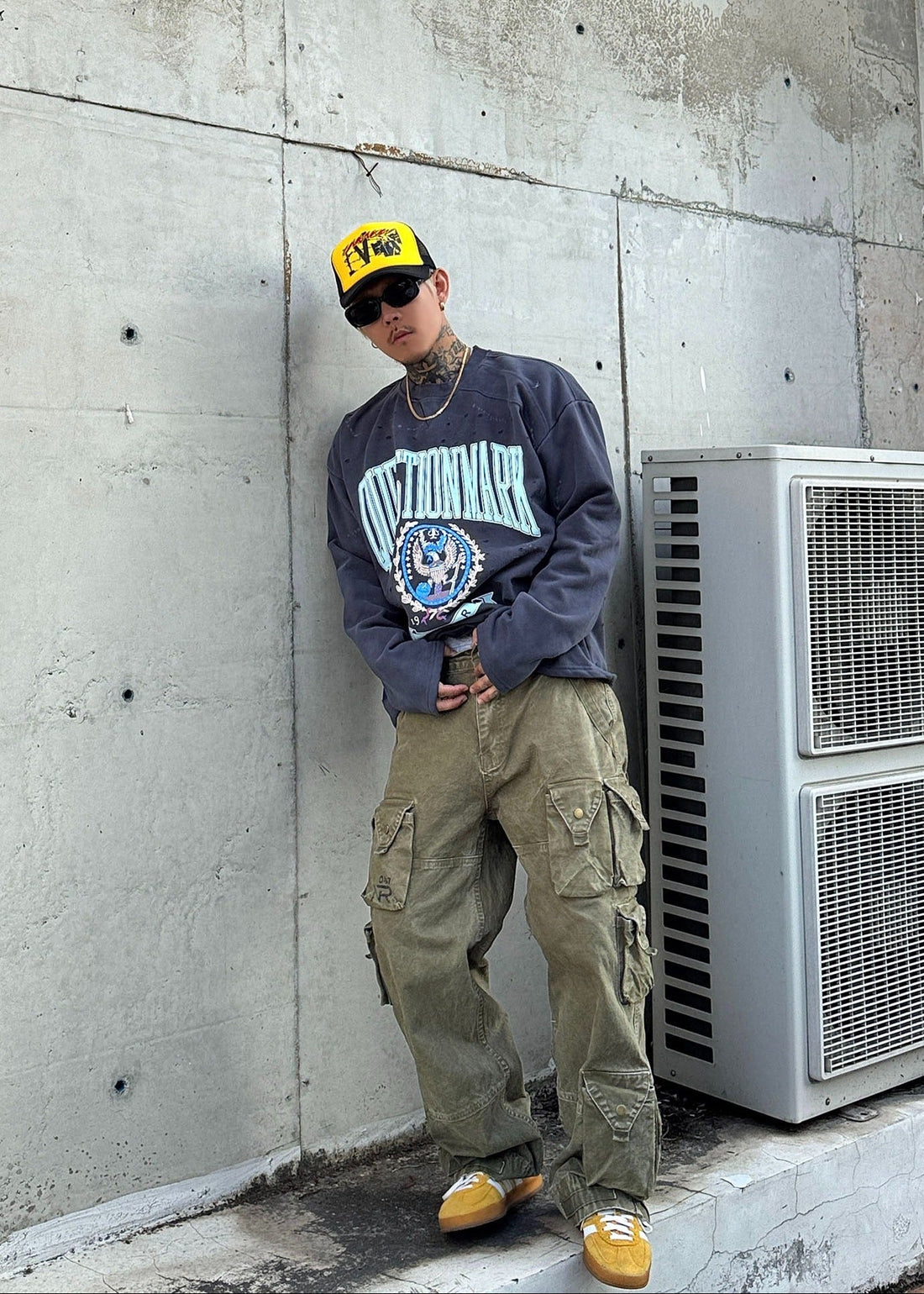 Vintage Cracked Print Fleece Sweatshirt - Rick Circus